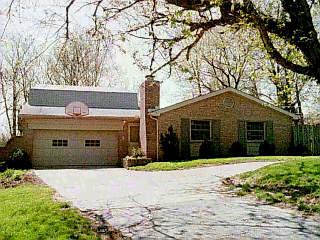 457 Beechtree Dr, Cincinnati, OH 45224 photo 3
