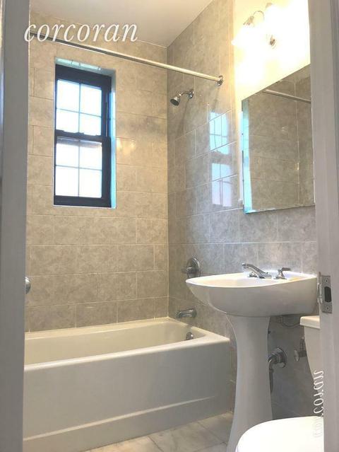 457 Beechtree Dr, Cincinnati, OH 45224 photo 4