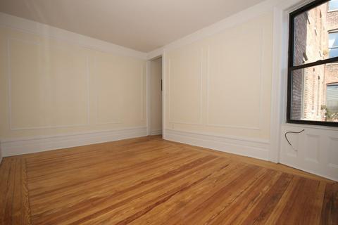 4075 Maple Dr, Batavia, OH 45103 photo 2