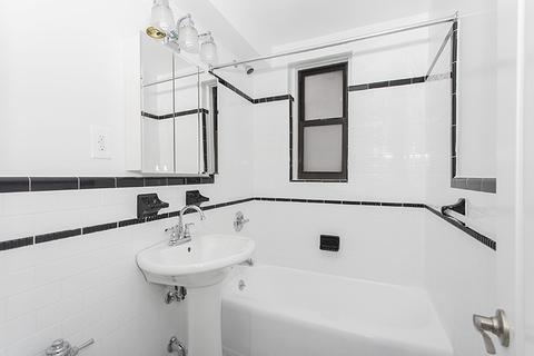 2624 Cora Ave, Cincinnati, OH 45211 photo 9