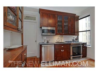 490 Mapleleaf Dr #E, Cincinnati, OH 45255 photo 6