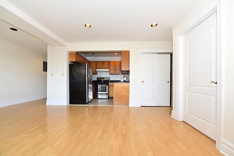 4196 Simca Ln, Cincinnati, OH 45211 photo 1