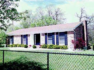 4196 Simca Ln, Cincinnati, OH 45211 photo 3