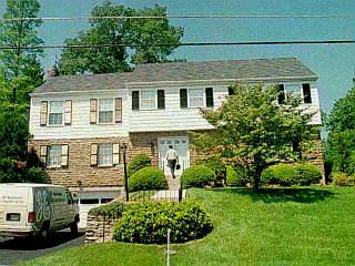 2933 Alpine Ter, Cincinnati, OH 45208 photo 3