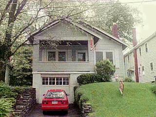 4106 Watterson St, Cincinnati, OH 45227 photo 2