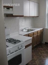 1330 Grace Ave, Cincinnati, OH 45208 photo 5
