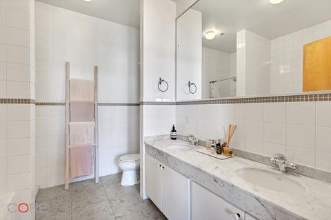 8825 Balboa Dr, Cincinnati, OH 45231 photo 7
