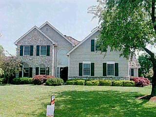 8220 Mariner Ln, Maineville, OH 45039 photo 2