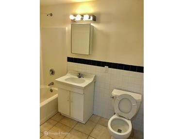 2805 Almester Dr, Cincinnati, OH 45211 photo 9
