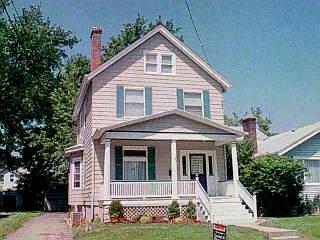 4335 Eileen Dr, Cincinnati, OH 45209 photo 2