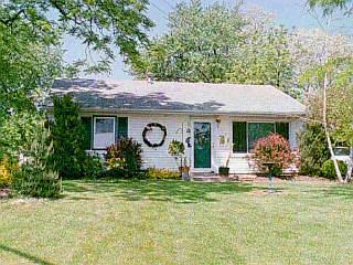2110 Northbend Rd, Cincinnati, OH 45224 photo 3