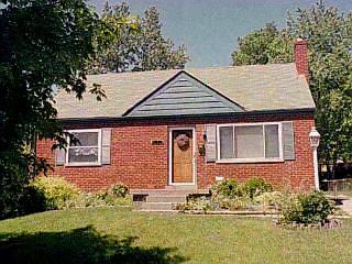 9167 Coogan Dr, Cincinnati, OH 45231 photo 2