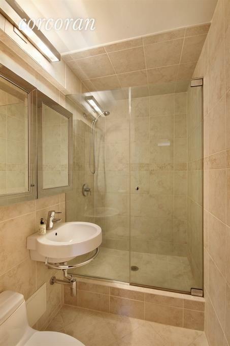 9167 Coogan Dr, Cincinnati, OH 45231 photo 5