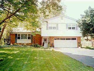 7855 Trailwind Dr, Montgomery, OH 45242 photo 1