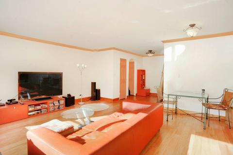 3959 Vine St, Cincinnati, OH 45217 photo 4