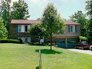 5410 Cherrybend Dr, Cincinnati, OH 45247 photo 1