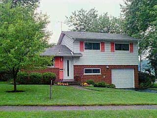 2797 Cornwall Dr, Cincinnati, OH 45231 photo 1