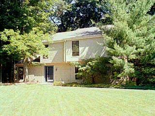 6928 Royalgreen Dr, Cincinnati, OH 45244 photo 3