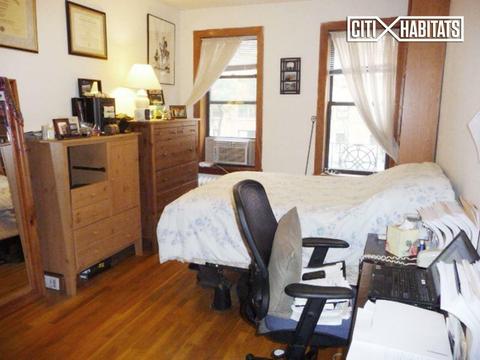 2125 Raeburn Dr, Cincinnati, OH 45223 photo 1