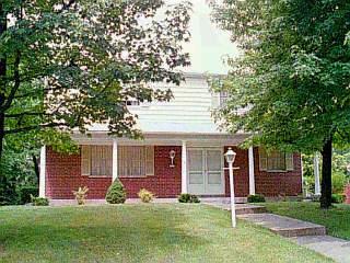 9529 Galecrest Dr, Cincinnati, OH 45231 photo 1