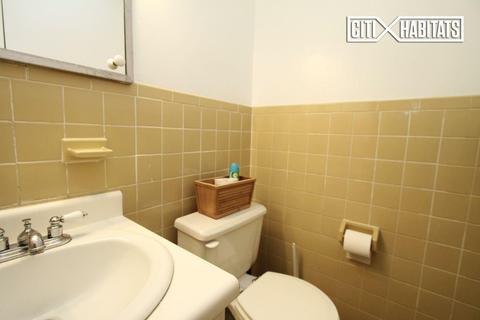 945 Rustic Ct, Monroe, OH 45050 photo 11