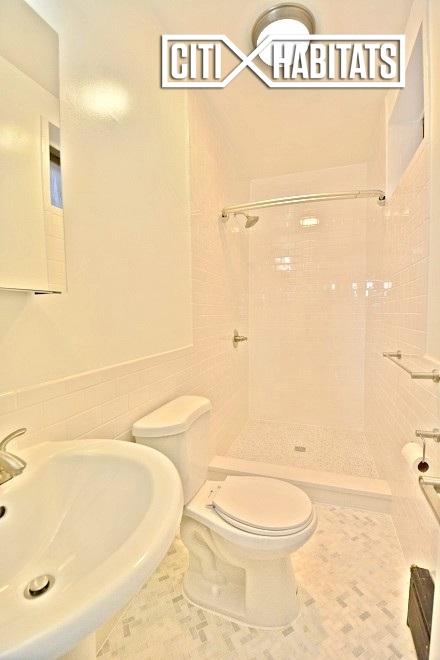 9700 Cunningham Rd, Cincinnati, OH 45243 photo 7