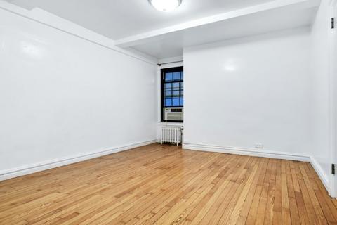 3896 Reading Rd #X, Cincinnati, OH 45229 photo 7