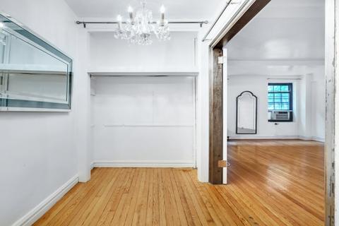 3896 Reading Rd #X, Cincinnati, OH 45229 photo 10