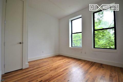 9928 Meadow Hills Dr, West Chester, OH 45241 photo 3