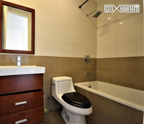9928 Meadow Hills Dr, West Chester, OH 45241 photo 7