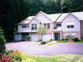 3979 Maplefield Ct #C, Cincinnati, OH 45255 photo 1