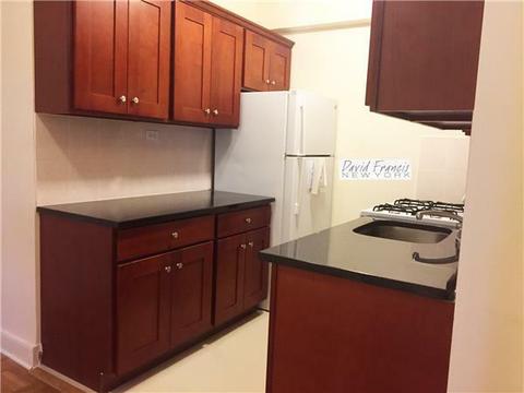 854 Wismar Dr, Cincinnati, OH 45255 photo 4