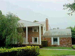 854 Wismar Dr, Cincinnati, OH 45255 photo 3
