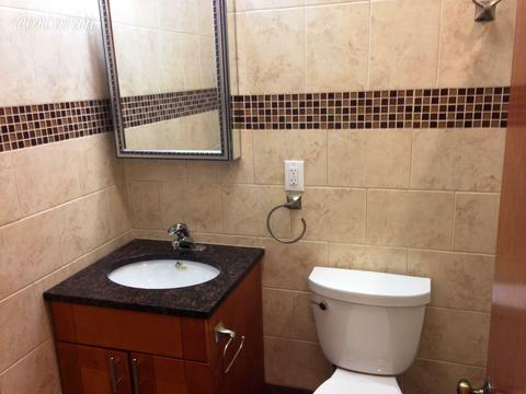 1921 Northbend Rd, Cincinnati, OH 45224 photo 13