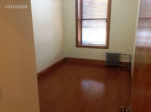 1921 Northbend Rd, Cincinnati, OH 45224 photo 8