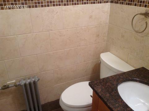 1921 Northbend Rd, Cincinnati, OH 45224 photo 11