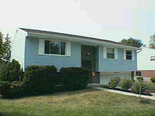 5300 Plumridge Dr, Cincinnati, OH 45238 photo 1