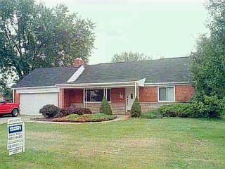 848 Shayler Rd, Cincinnati, OH 45245 photo 3