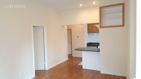 6266 Stover Ave, Cincinnati, OH 45237 photo 2