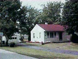 1725 Hudepohl Ln, Cincinnati, OH 45231 photo 2