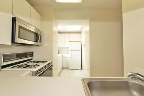 4241 Cannongate Dr, Cincinnati, OH 45245 photo 6