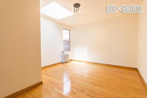 910 Harris Ave, Cincinnati, OH 45205 photo 5