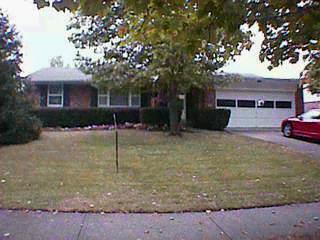 1682 Clemson Cir, Cincinnati, OH 45255 photo 2
