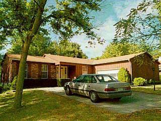 427 Fleming Rd, Wyoming, OH 45231 photo 3