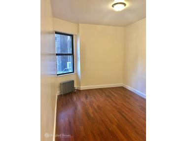 4215 Brookside Ave, Cincinnati, OH 45223 photo 1