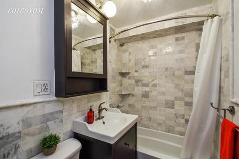 685 Bobolink Ct, Cincinnati, OH 45244 photo 7