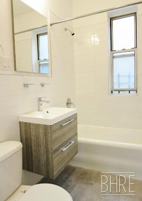 4733 Doberrer Ave, Cincinnati, OH 45232 photo 13