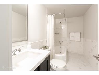 2038 Sunset Ave, Cincinnati, OH 45238 photo 4