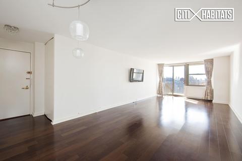 2073 Sutton Ave, Cincinnati, OH 45230 photo 1