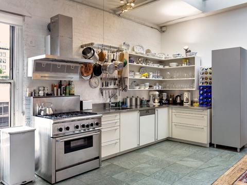 4386 Hubble Rd, Cincinnati, OH 45247 photo 8